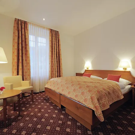 Hotel Hofgut Sternen - Ravennaschlucht 4*