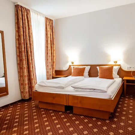Hofgut Sternen - Ravennaschlucht Hotell 4*