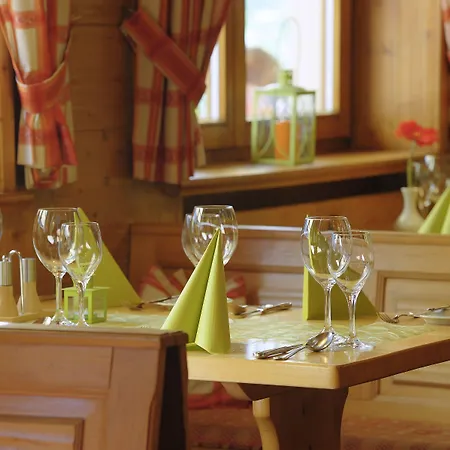 Hofgut Sternen - Ravennaschlucht 4*